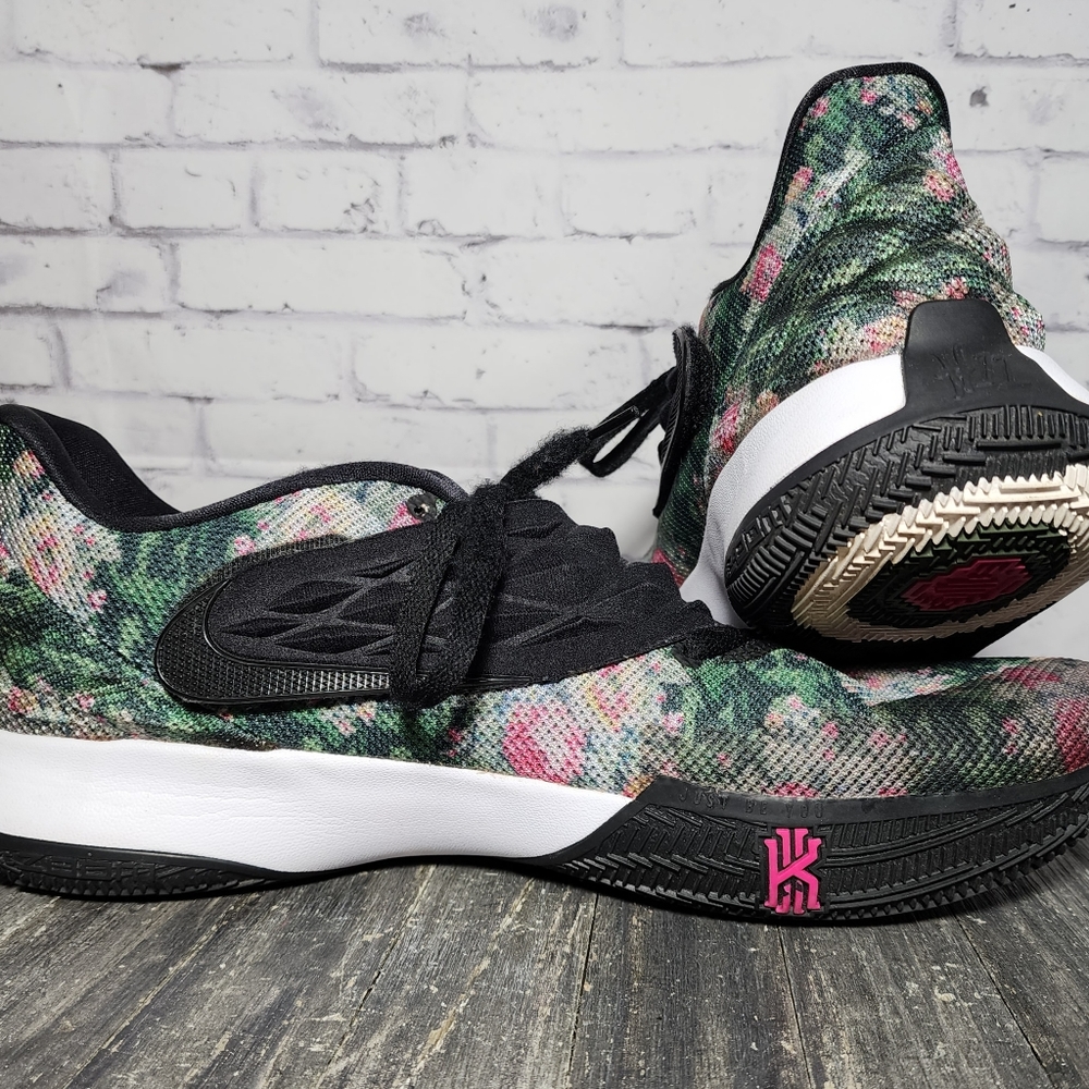 READ Size 16 - Men's Nike Kyrie Low Floral 2018 Sneakers Shoes A08979-002